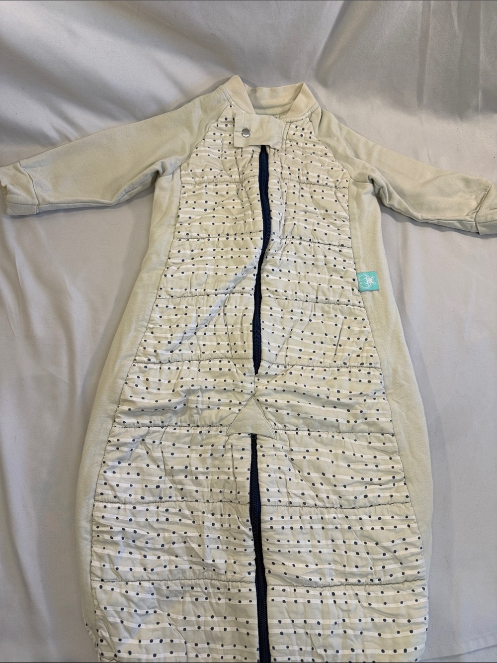 Ergopouch - Cream Dot-Print Baby Sleep Pouch 3.5 TOG with Navy Center Zip